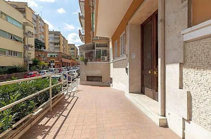 Hotel Vatican Cozy With Terrace 4*